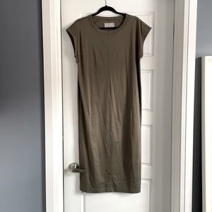Everlane midi dress